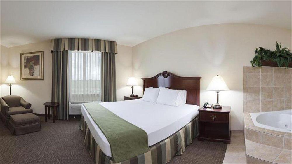 Holiday Inn Express Hotel & Suites Woodward Hwy 270 By Ihg Exteriér fotografie
