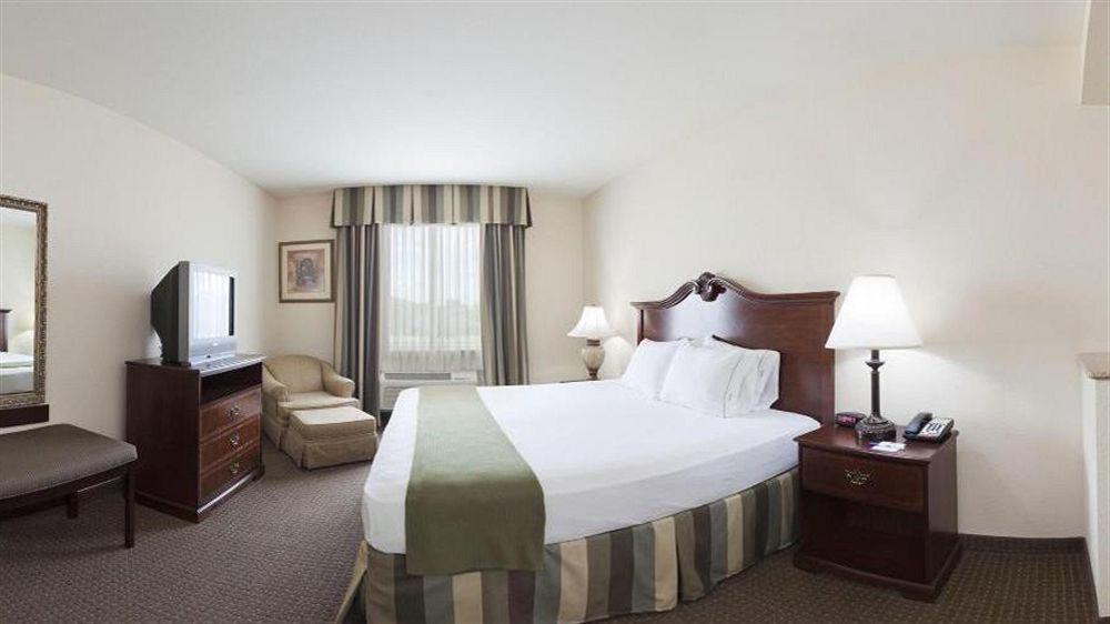 Holiday Inn Express Hotel & Suites Woodward Hwy 270 By Ihg Exteriér fotografie