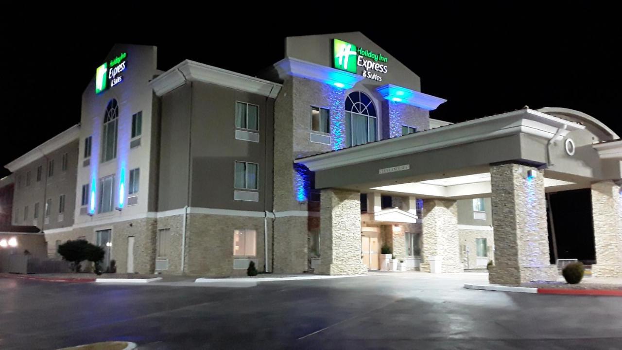 Holiday Inn Express Hotel & Suites Woodward Hwy 270 By Ihg Exteriér fotografie