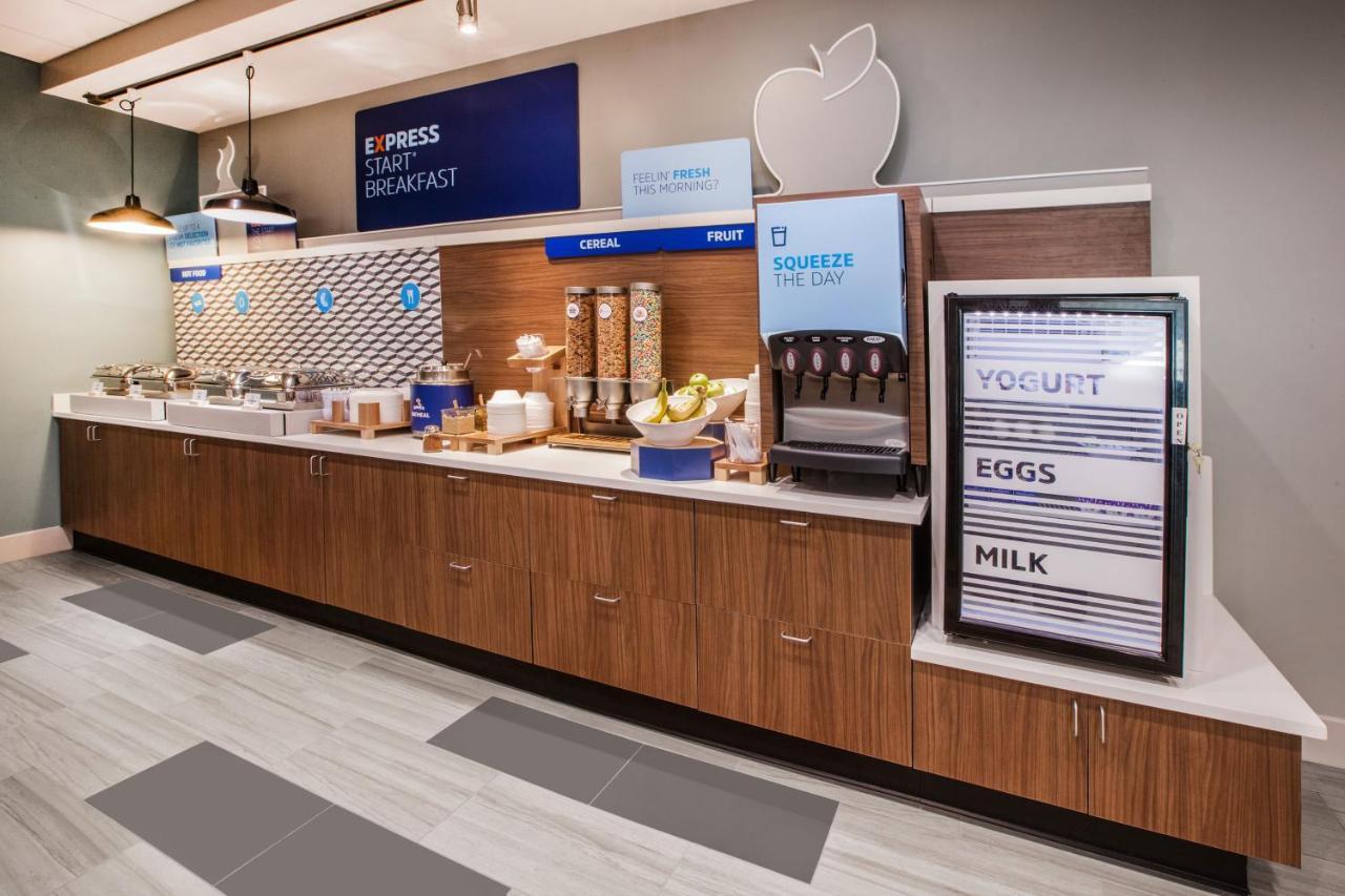 Holiday Inn Express Hotel & Suites Woodward Hwy 270 By Ihg Exteriér fotografie