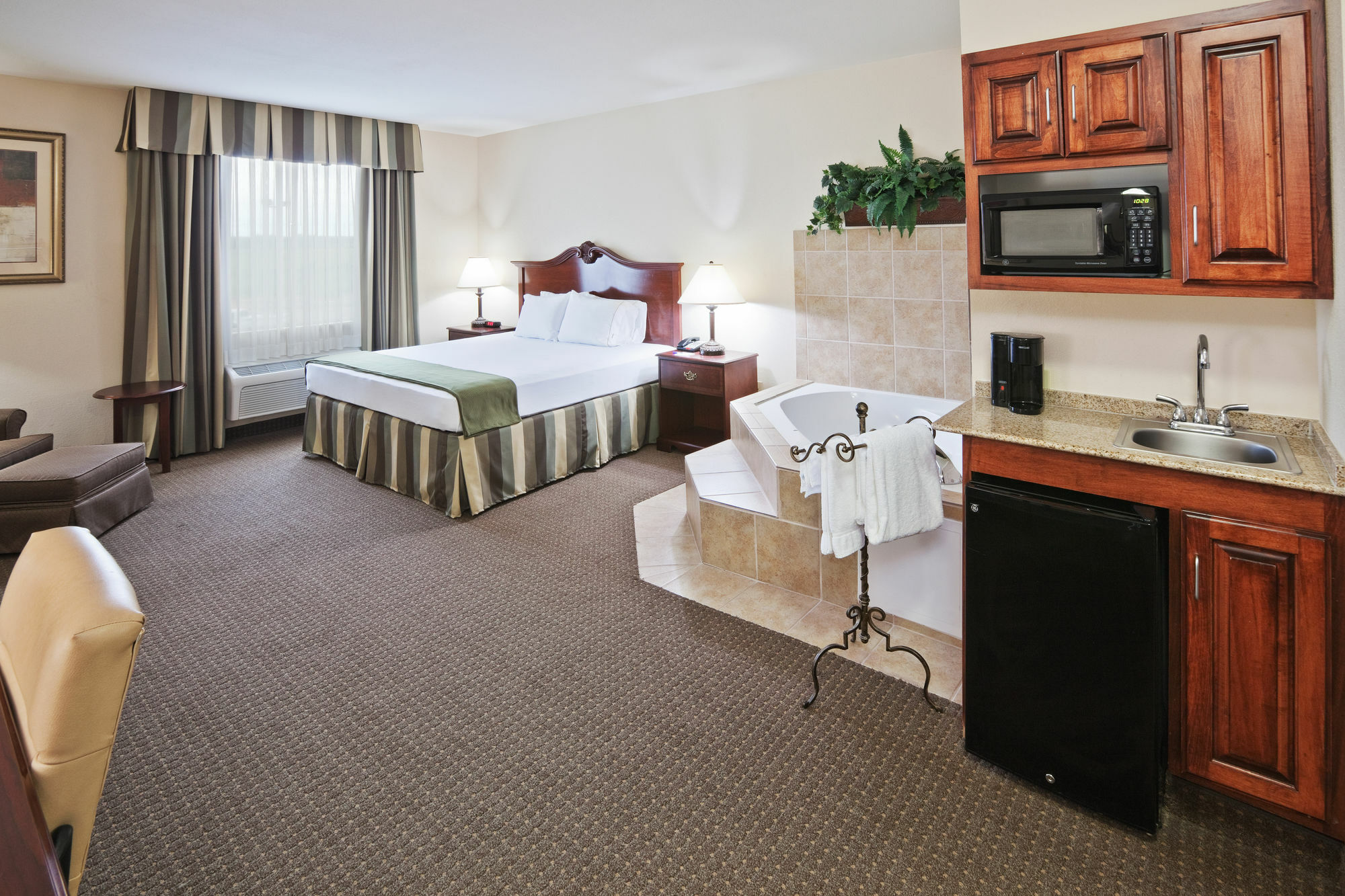 Holiday Inn Express Hotel & Suites Woodward Hwy 270 By Ihg Exteriér fotografie