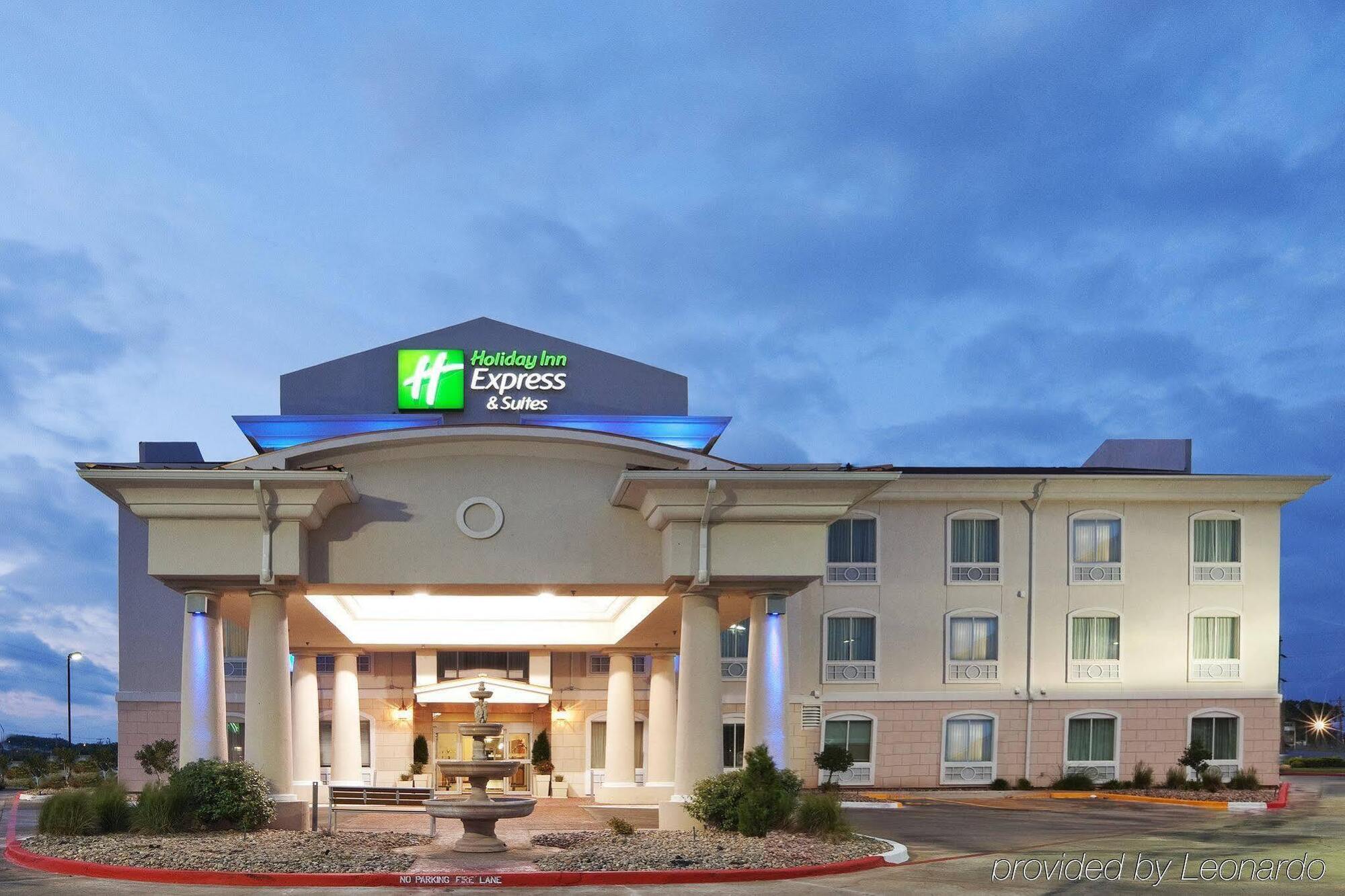 Holiday Inn Express Hotel & Suites Woodward Hwy 270 By Ihg Exteriér fotografie